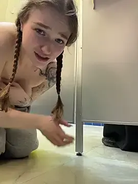 Stripchat Sex Cam of RussianWoman