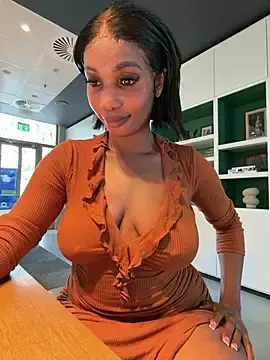 Stripchat Sex Cam of ___Nessa