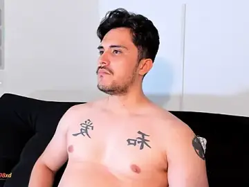 Stripchat Free Porn Cam of jasonxd9898
