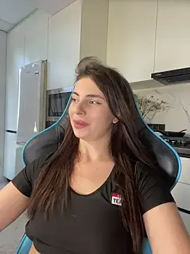 Stripchat Live Sex Cam of CurlyLara