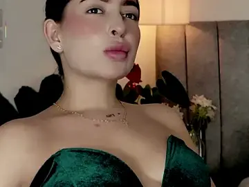 Stripchat Nude Webcam of caralella