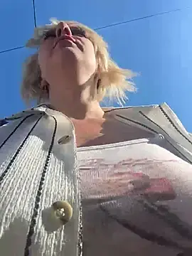Stripchat Private Sex Chat of RonnieKiss