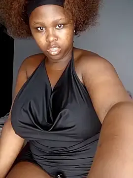 Stripchat Live Sex Cam of SELYS_NANA