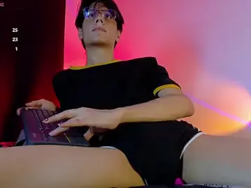 Stripchat Watch Live Sex Cams of lui_x_dust