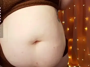 Stripchat Live Sex Cam of Mia_Bows