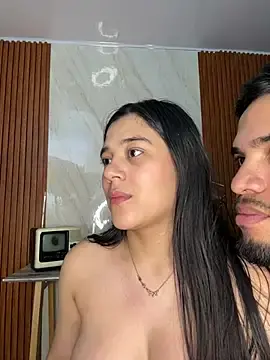 Stripchat Live Sex Cam of floriamANDjazmin