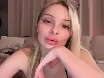Stripchat Adult Video Chat of HannaXLove