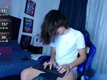 Stripchat Nude Webcam of andyboy-