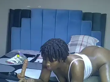 Stripchat Live Sex of melanin_moon