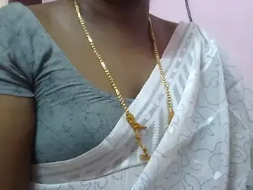 Stripchat Sex Chat of tamil-priyaaa