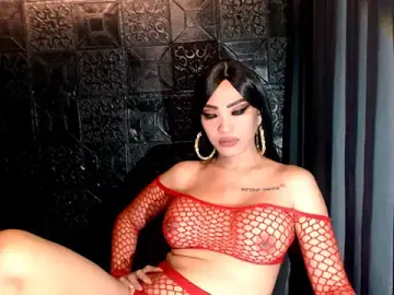 Stripchat Sex Cam of ASIANHOTTIE_69