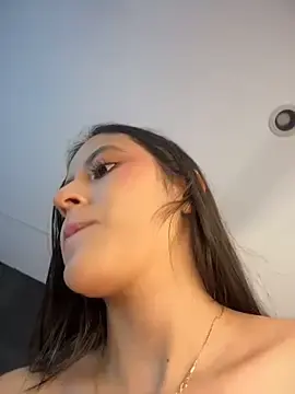 Stripchat Nude Webcam of Juanita-Diaz