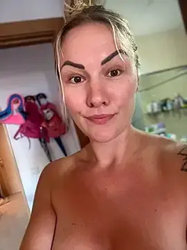Stripchat Nude Webcam of NastyMilf_