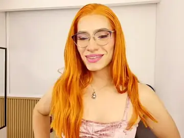 Stripchat Free Porn Cam of Camiiniieves