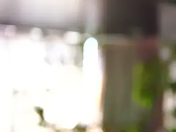 Stripchat Free Porn Cam of HotBustyBabeX