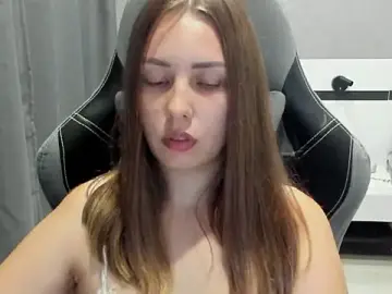 Stripchat Sex Cam of Mia_shy1