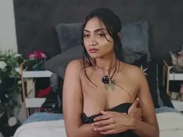 Stripchat Nude Webcam of Delilah_Blazee