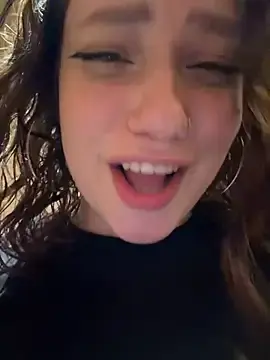 Stripchat Live Porn of lucy-joy