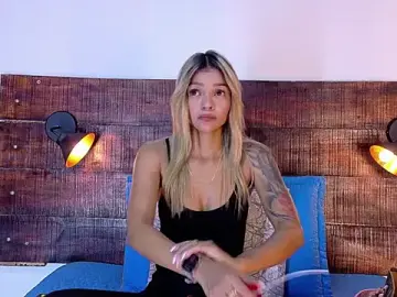 Stripchat Nude Webcam of Celeste_sanz