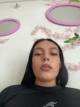 Stripchat Free Live Porn of NIKA530