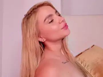 Stripchat Adult Webcams of Sofi_glow