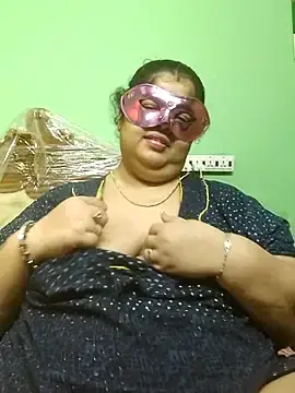 Stripchat Sex Chat of tamilthanushri