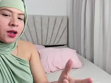 Stripchat Watch Live Sex Cams of cala_borhan
