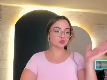 Stripchat Sex Cam of AllisonRogersX