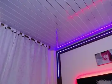 Stripchat Free Porn Cam of SeleneMore