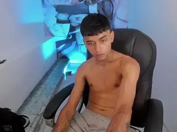 Stripchat Nude Webcam of Tyger_Boyy