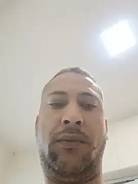 Stripchat Free Porn Cam of Arrombador20