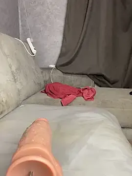 Stripchat Live Sex of Lola_Hale