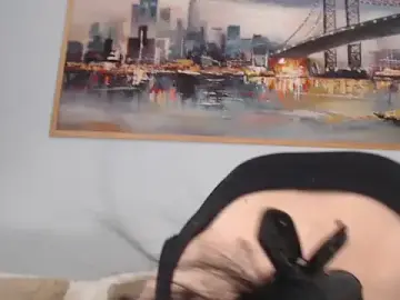 Stripchat Free Porn Cam of cleophee