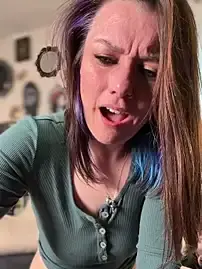 Stripchat Watch Live Sex Cams of LadyLena1