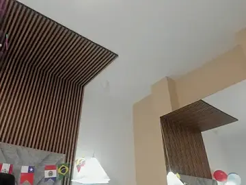 Stripchat Watch Live Sex Cams of Kendra-Rousee