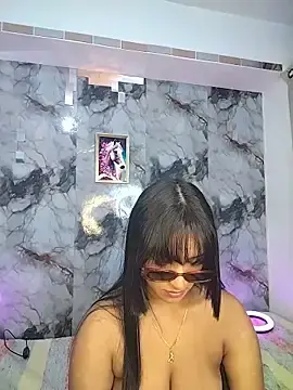 Stripchat Free Porn Cam of SaharQamar