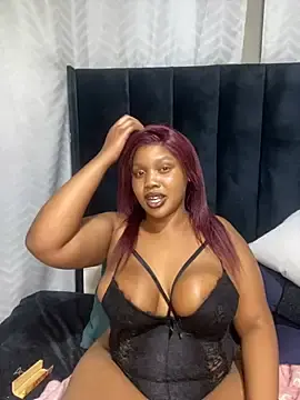 Stripchat Free Porn Cam of THICKBARBIE32