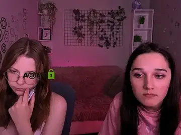 Stripchat Live Sex Cam of katrinxxxx