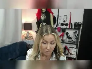 Xlovecam Sex Chat of StarCrystal