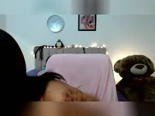 Xlovecam Free Live Porn of MissValentine