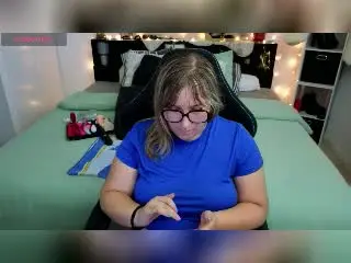 Xlovecam Live Sex Cam of ElvinnaLaFrancaise