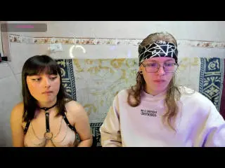 Xlovecam Adult Webcams of JinnLook