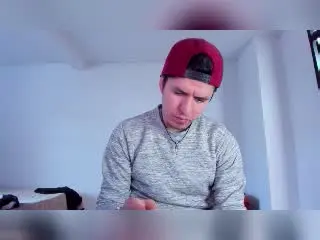 Xlovecam Private Sex Chat of DreamHunterdz