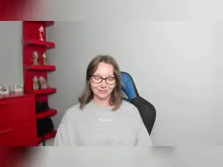 Xlovecam Free Porn Cam of QueenZoe