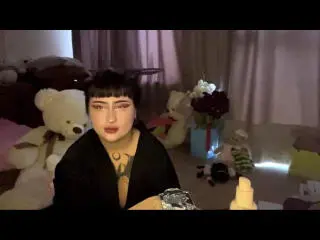 Xlovecam Adult Webcam of LynnaMitton