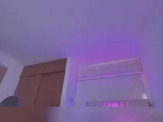 Xlovecam Live Sex Cam of ArianaRogers