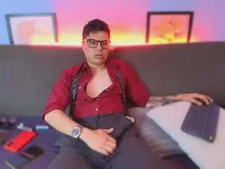Xlovecam Best Webcam of AquilesTaylor