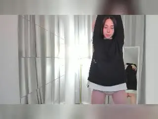 Xlovecam Live Sex Cam of AnissaRaumhill