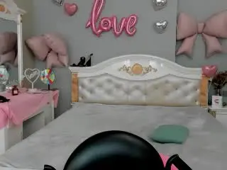 Xlovecam Sex Cam of Dreia