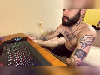 Xlovecam Sex Cam of MikeAndAnna